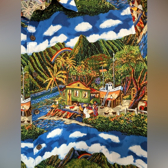 Reyn Spooner Men’s Hawaiian Shirt - Picture 13 of 14